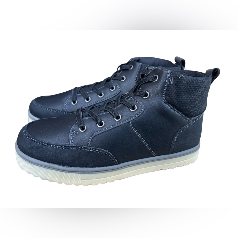 New Boys Black High-Top Sneakers – Size 2M | Lace-Up & Side Zipper Casual Shoes